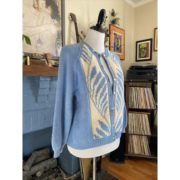 Vintage Hand Knit M/L Cardigan Button Sweater 100% Wool Wheat Print - Picture 2 of 7